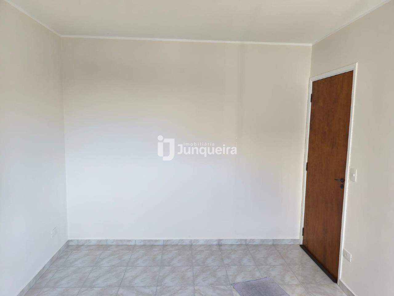 Apartamento à venda no Village Cleopath, 2 quartos, 1 vaga, no bairro Centro em Piracicaba - SP