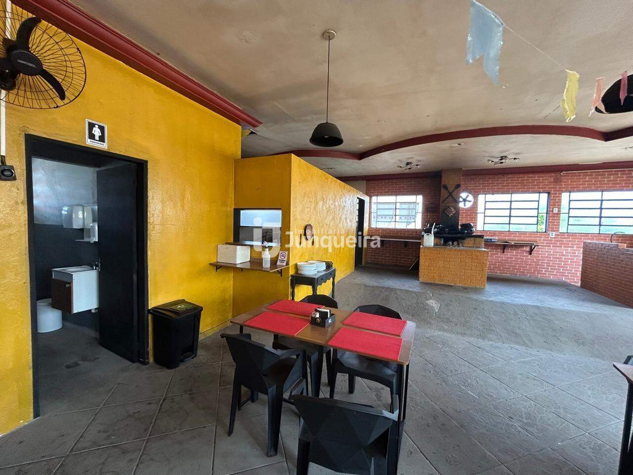 Prédio Comercial à venda, no bairro Paulicéia em Piracicaba - SP