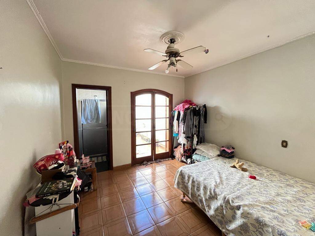 Casa à venda, 3 quartos, sendo 3 suítes, 3 vagas, no bairro Vila Monteiro em Piracicaba - SP