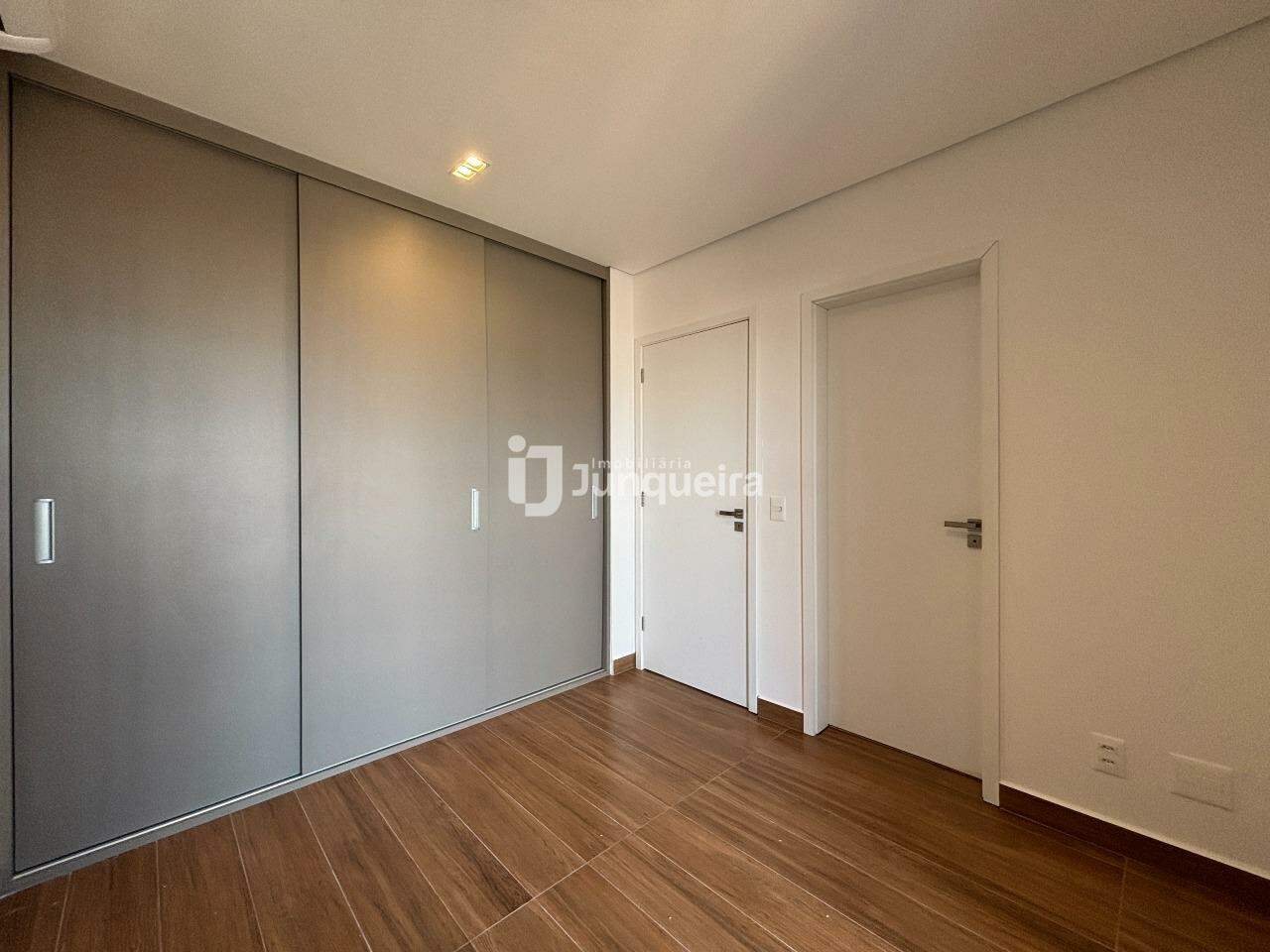Apartamento para alugar no The Gardens Residencial, 3 quartos, sendo 3 suítes, 3 vagas, no bairro Jardim Elite em Piracicaba - SP
