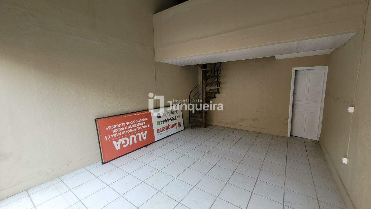 Salão para alugar, 1 quarto, no bairro Centro em Piracicaba - SP