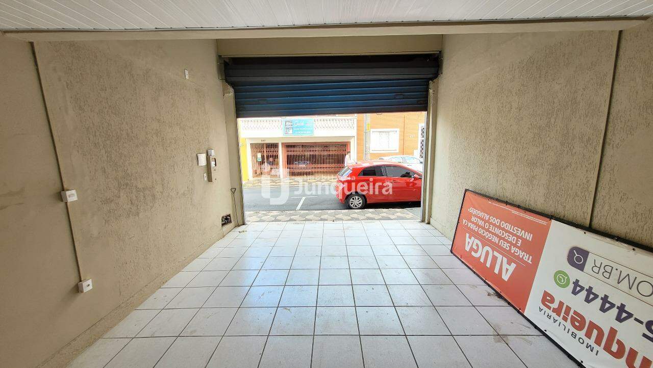 Salão para alugar, 1 quarto, no bairro Centro em Piracicaba - SP