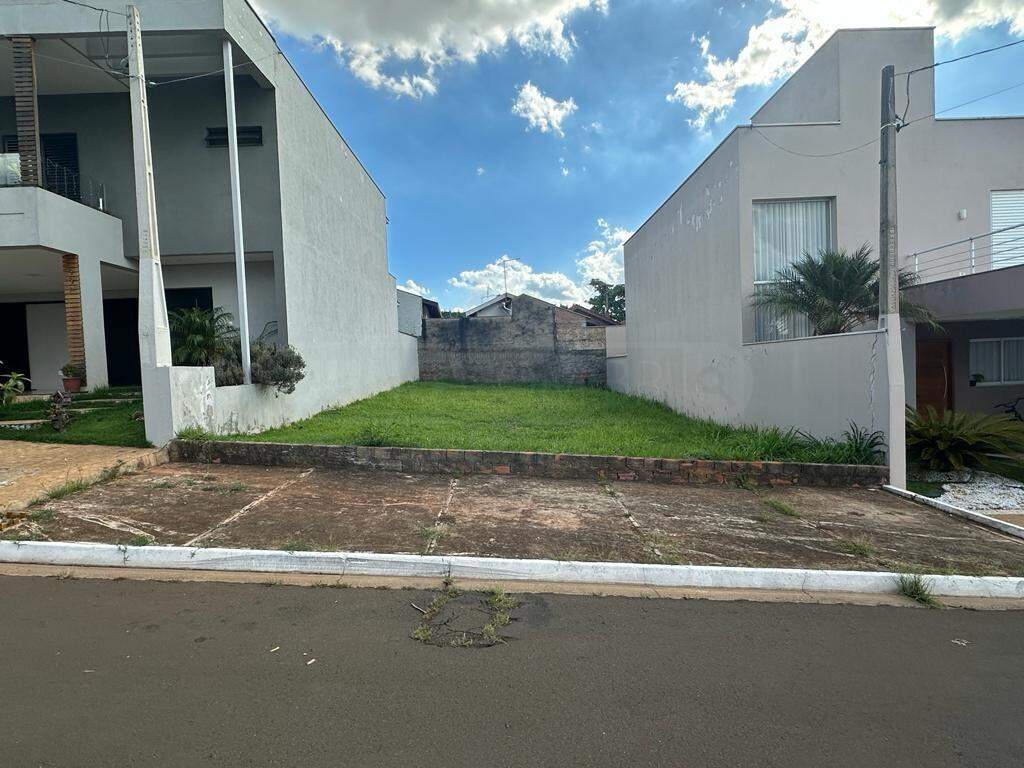 Terreno em Condomínio à venda no Terras do Sinhô II , no bairro Morumbi em Piracicaba - SP