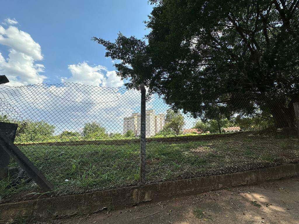Terreno à venda, no bairro Jardim Nova Iguaçu em Piracicaba - SP