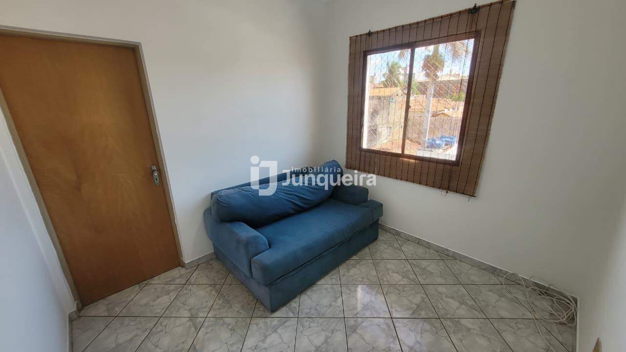 Apartamento para alugar no Saint Michael, 1 quarto, 1 vaga, no bairro Cidade Alta em Piracicaba - SP
