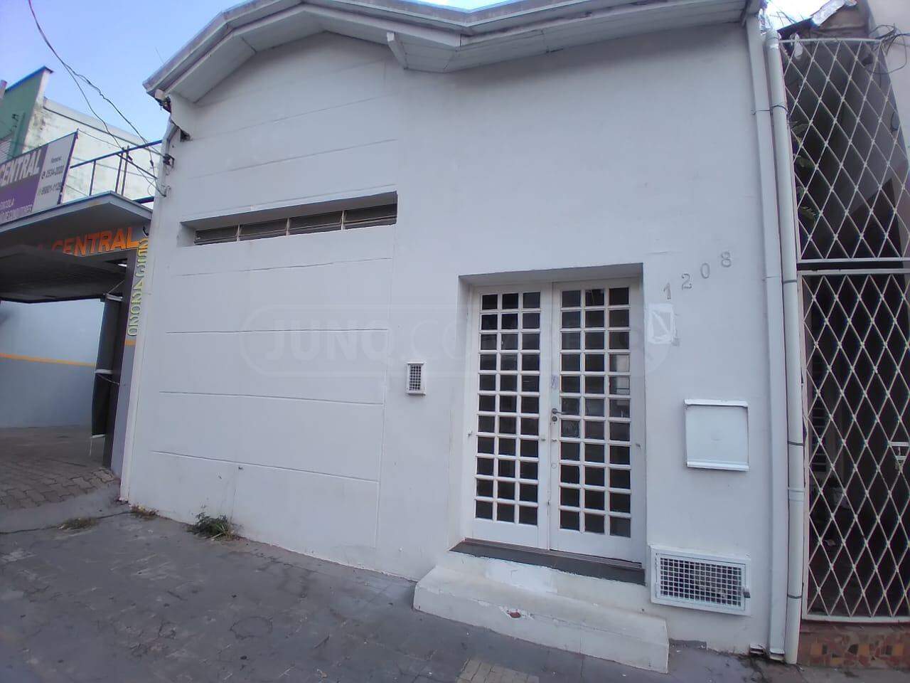 Casa Comercial à venda, 1 quarto, sendo 1 suíte, no bairro Cidade Alta em Piracicaba - SP