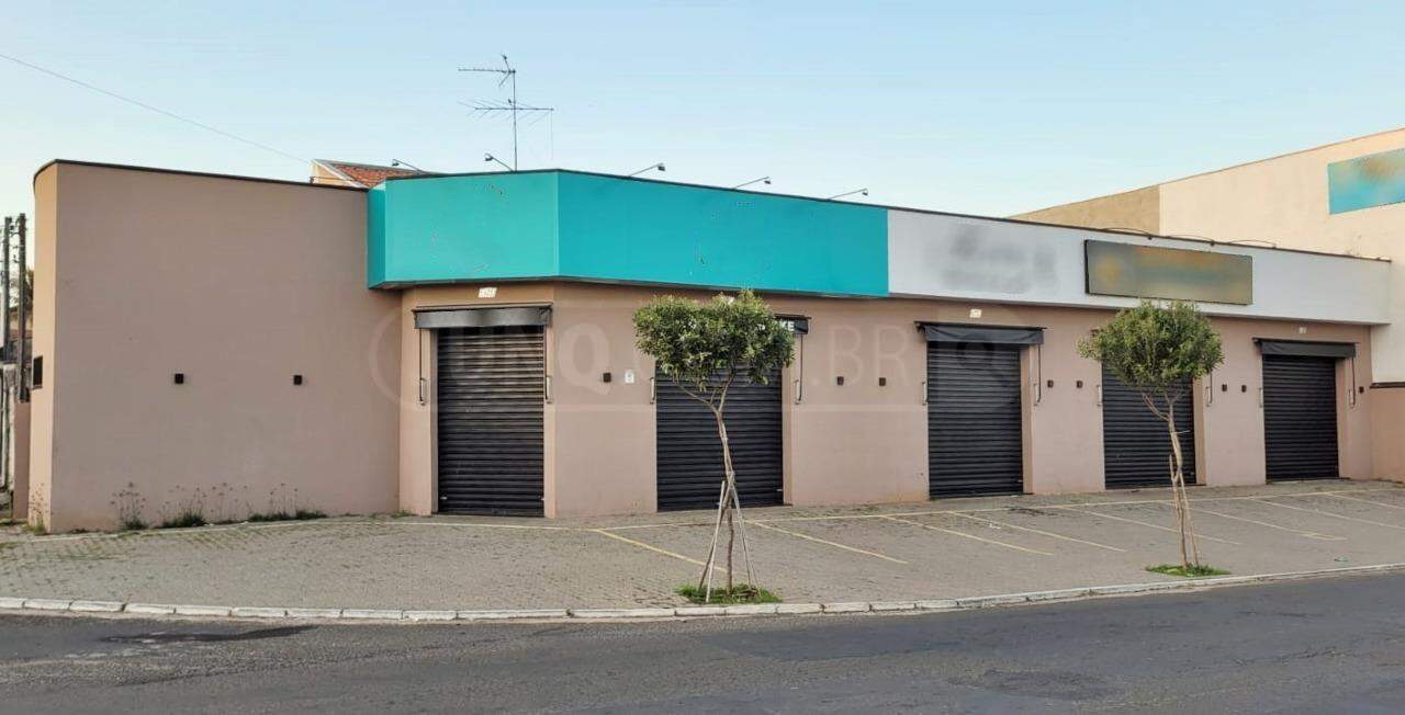 Sala Comercial à venda, 10 vagas, no bairro Conjunto Residencial Mário Dedini em Piracicaba - SP