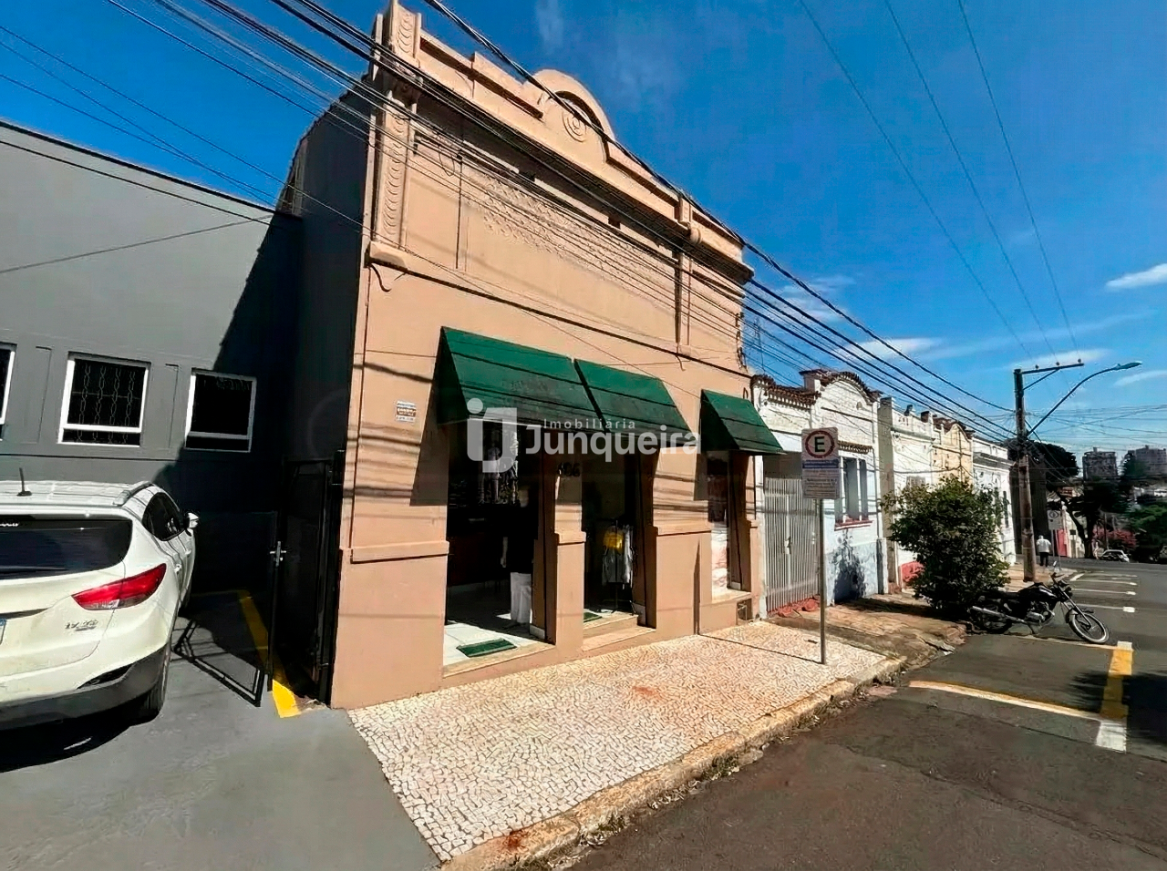 Salão para alugar, no bairro Centro em Piracicaba - SP