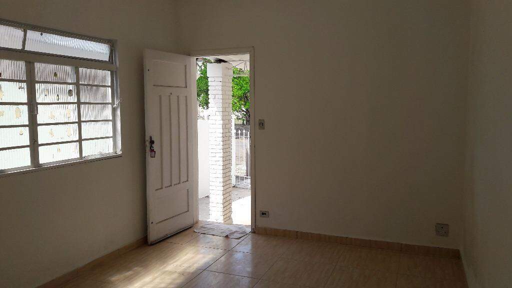 Casa à venda, 3 quartos, 1 vaga, no bairro São Luiz em Piracicaba - SP