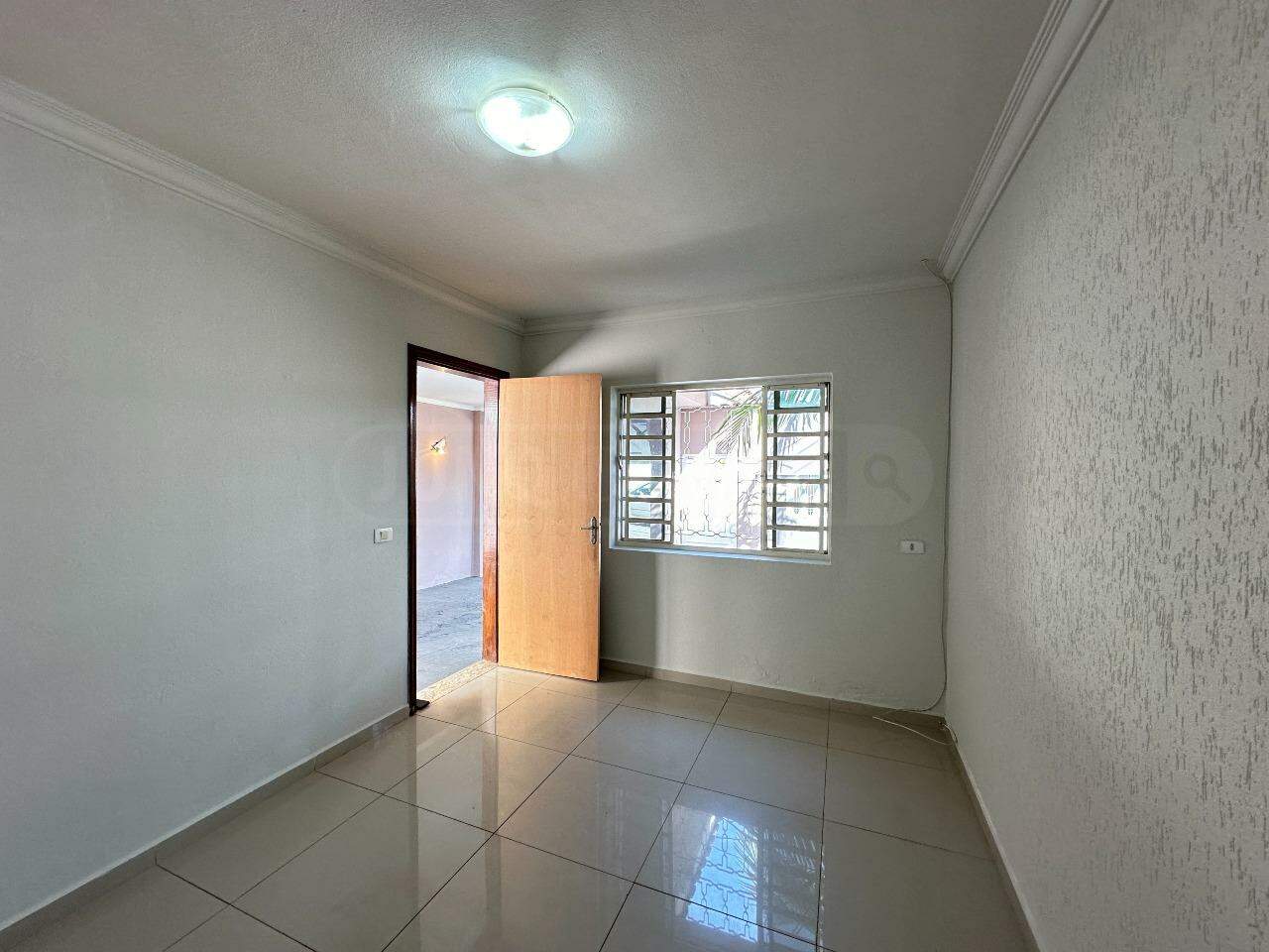 Casa à venda, 3 quartos, sendo 1 suíte, 3 vagas, no bairro Nhô Quim em Piracicaba - SP