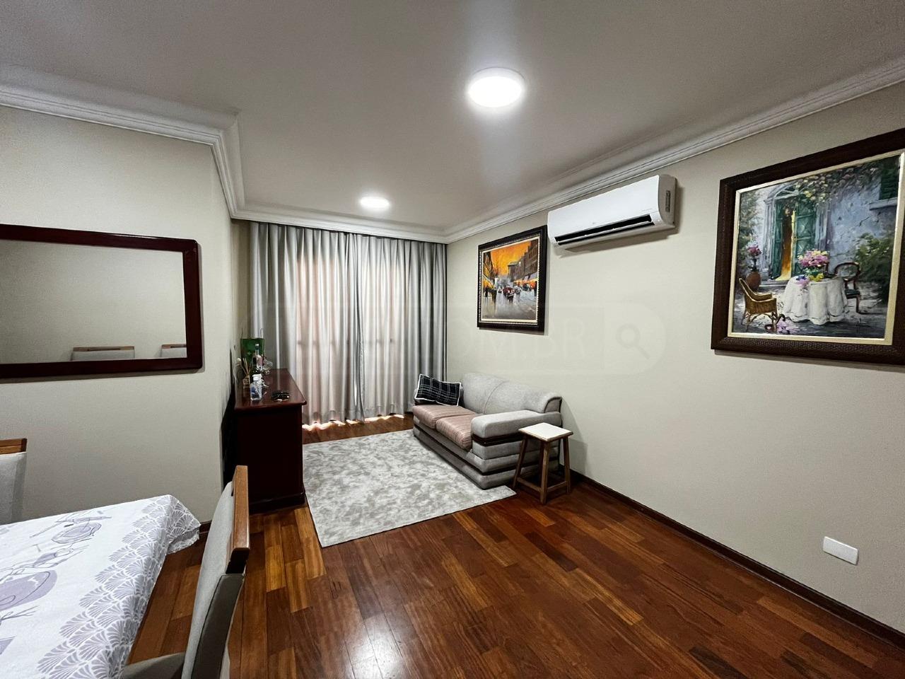 Apartamento à venda no Nova York, 3 quartos, sendo 1 suíte, 1 vaga, no bairro Centro em Piracicaba - SP