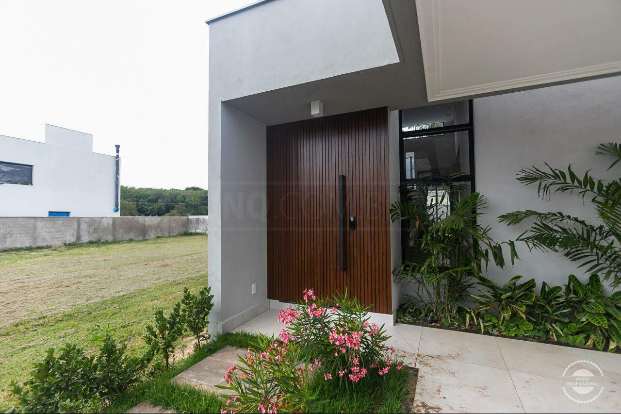 Casa em Condomínio à venda no Recanto Piracicamirim, 3 quartos, sendo 1 suíte, 4 vagas, no bairro Água Branca em Piracicaba - SP