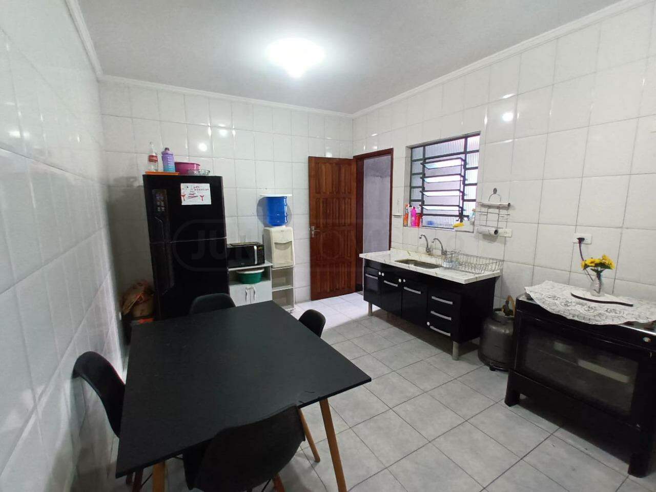 Casa à venda, 2 quartos, 2 vagas, no bairro Parque Taquaral em Piracicaba - SP