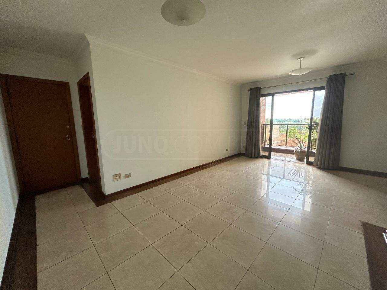 Apartamento à venda no Edifício Ônix, 3 quartos, sendo 1 suíte, 1 vaga, no bairro Centro em Piracicaba - SP