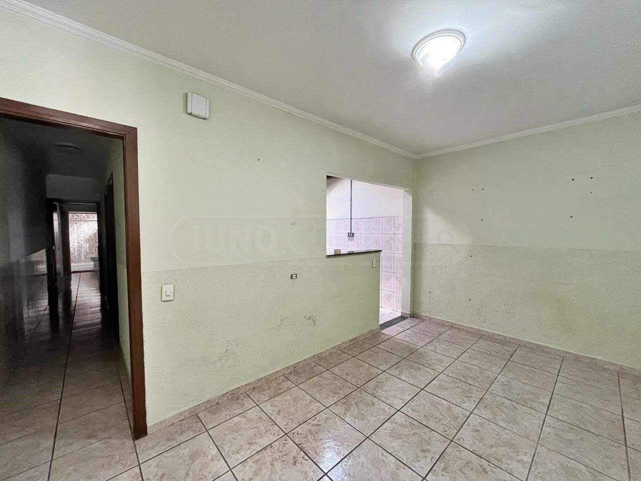Casa à venda, 2 quartos, sendo 1 suíte, 1 vaga, no bairro Santa Terezinha em Piracicaba - SP