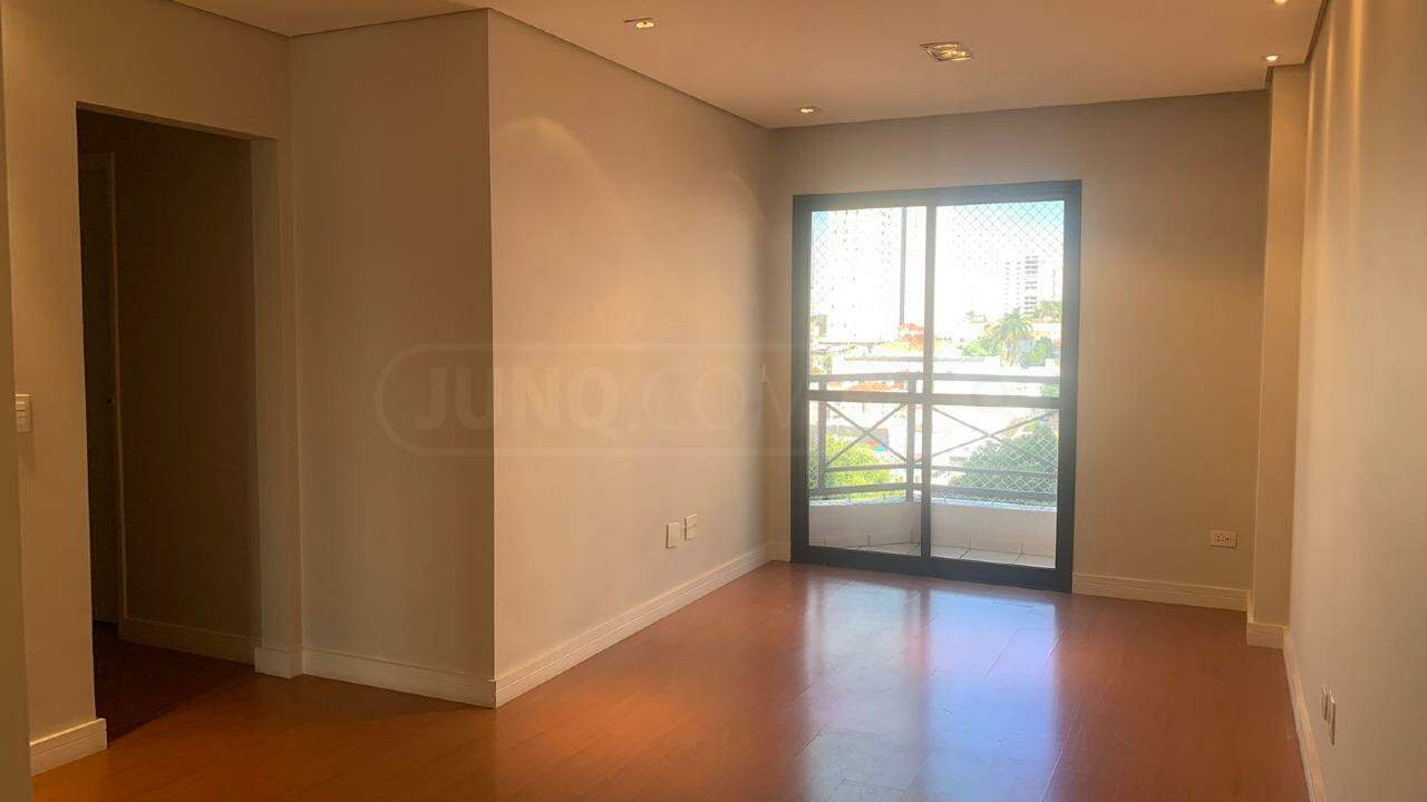 Apartamento à venda no Edifício Golden Tower, 3 quartos, sendo 1 suíte, 2 vagas, no bairro Centro em Piracicaba - SP