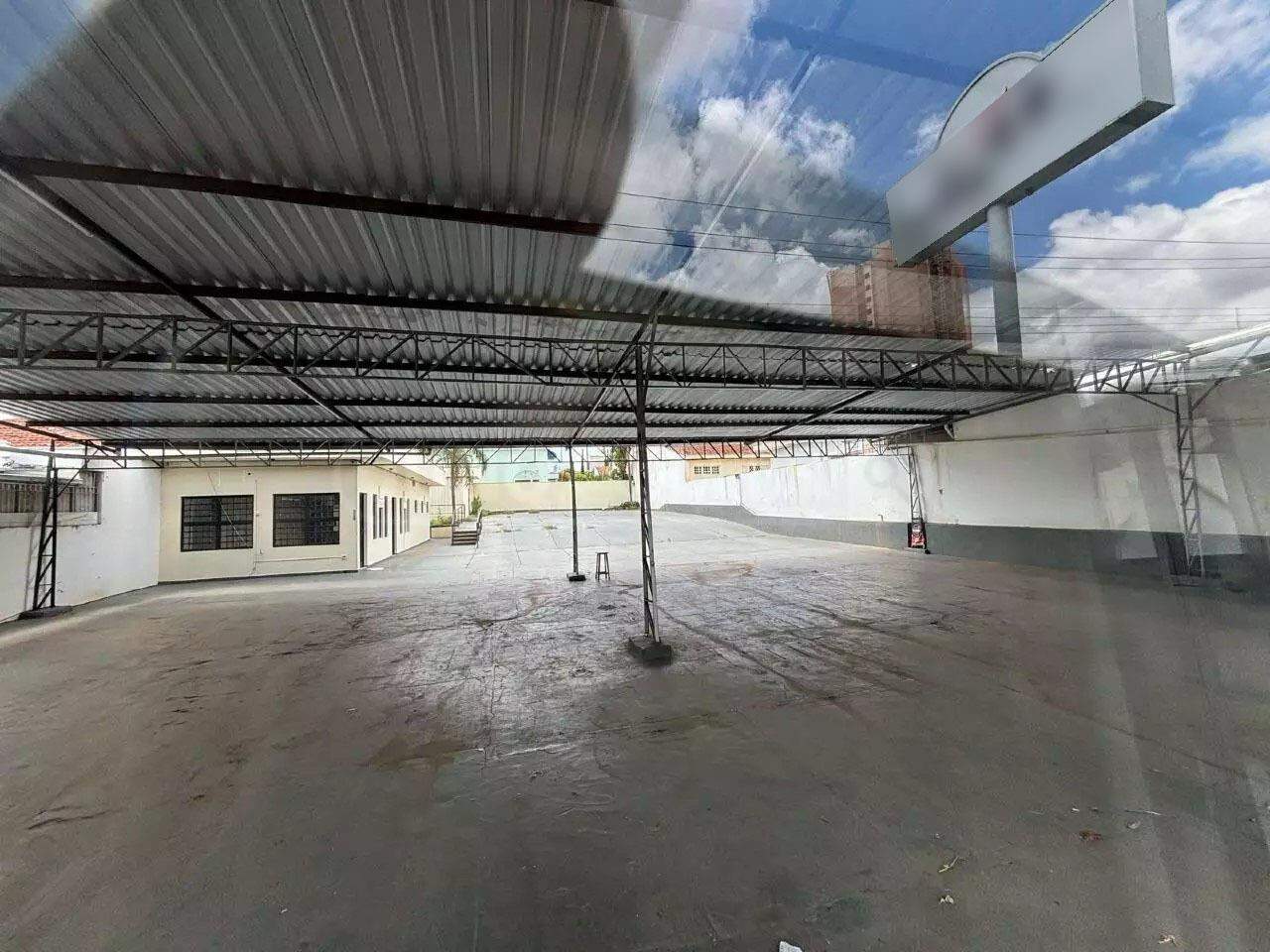 Prédio Comercial à venda, no bairro Vila Independência em Piracicaba - SP