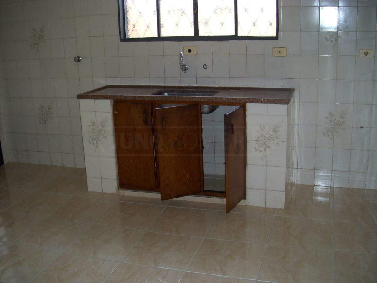 Casa à venda, 3 quartos, sendo 1 suíte, 2 vagas, no bairro Vila Monteiro em Piracicaba - SP