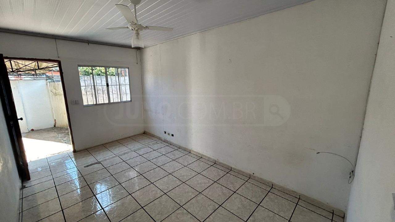 Casa para alugar, 2 quartos, 3 vagas, no bairro Balbo em Piracicaba - SP