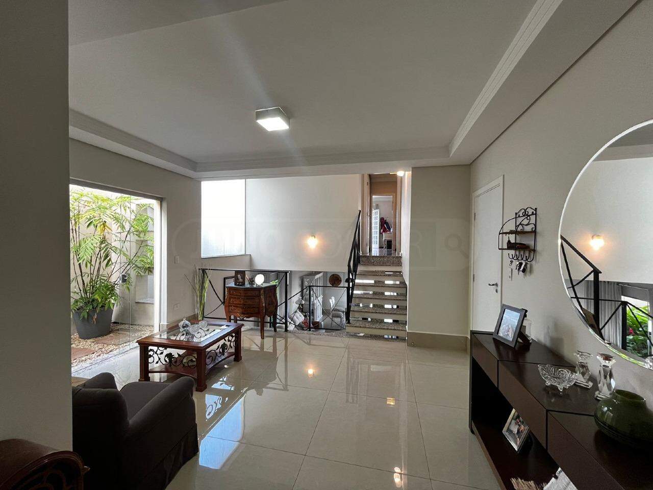 Casa em Condomínio à venda no Terras de Piracicaba III , 3 quartos, sendo 3 suítes, 4 vagas, no bairro Morato em Piracicaba - SP