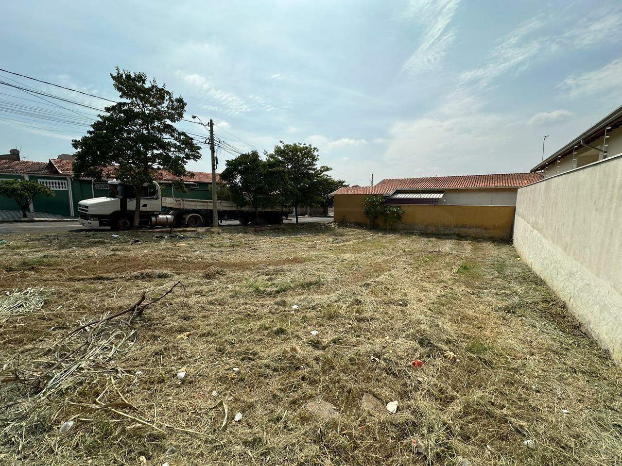 Terreno à venda, no bairro Vila Sônia em Piracicaba - SP