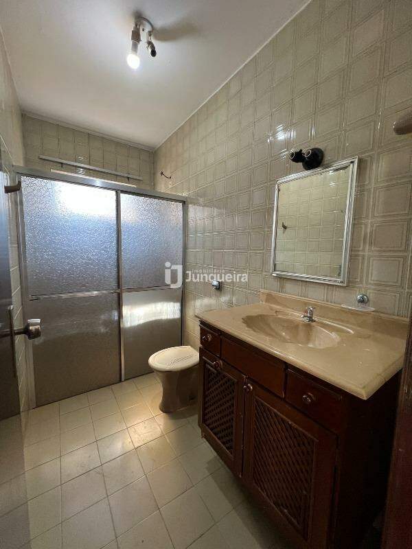 Casa para alugar, 2 quartos, 3 vagas, no bairro Parque Residencial Cambará em Rio das Pedras - SP