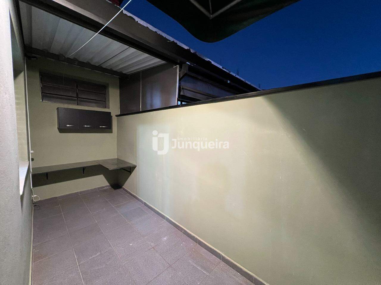 Casa para alugar, 2 quartos, no bairro Nova Piracicaba em Piracicaba - SP