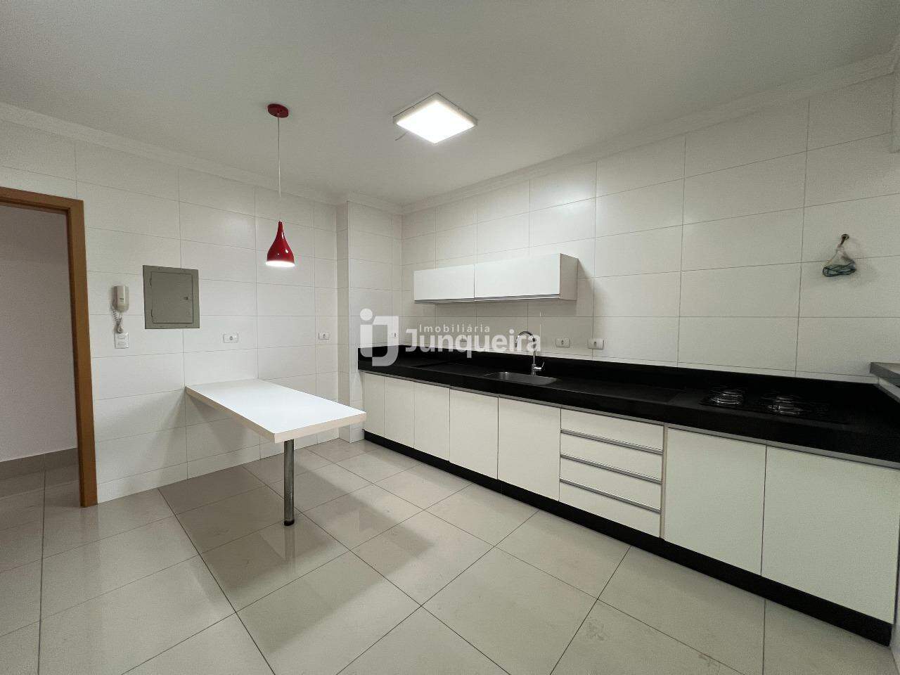 Apartamento para alugar no Maison Classic, 3 quartos, sendo 1 suíte, 3 vagas, no bairro Vila Monteiro em Piracicaba - SP