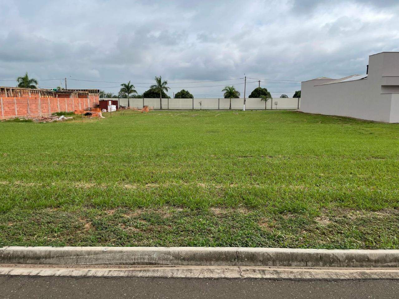 Terreno em Condomínio à venda no Vivamus, no bairro Mato Alto em Saltinho - SP