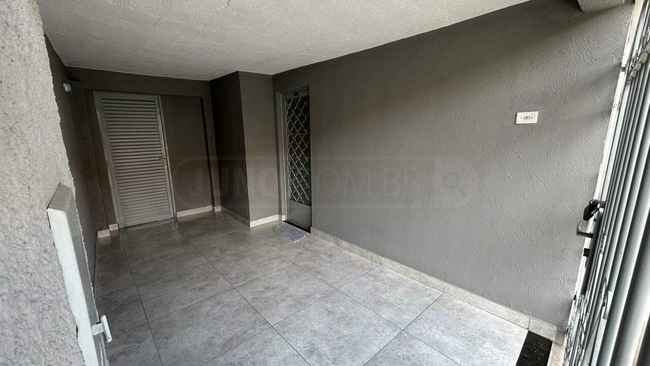 Casa para alugar, 2 quartos, 1 vaga, no bairro Santa Terezinha em Piracicaba - SP