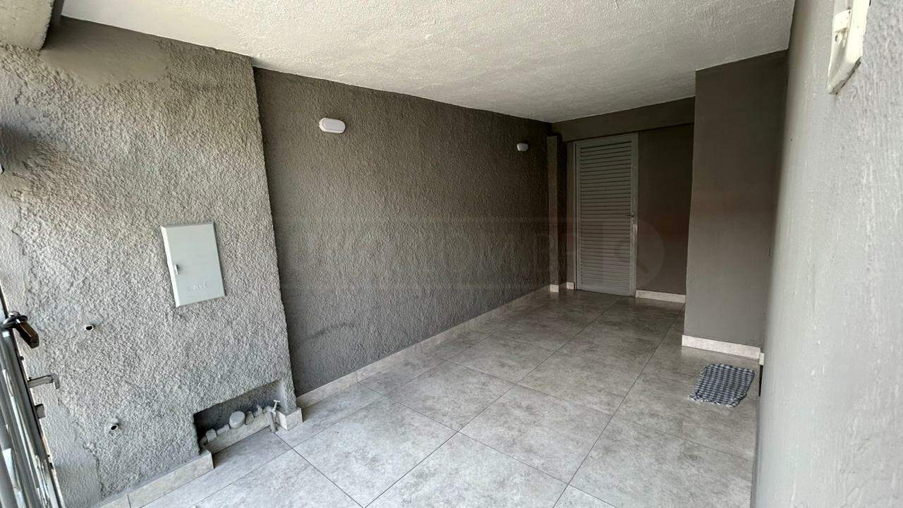 Casa para alugar, 2 quartos, 1 vaga, no bairro Santa Terezinha em Piracicaba - SP