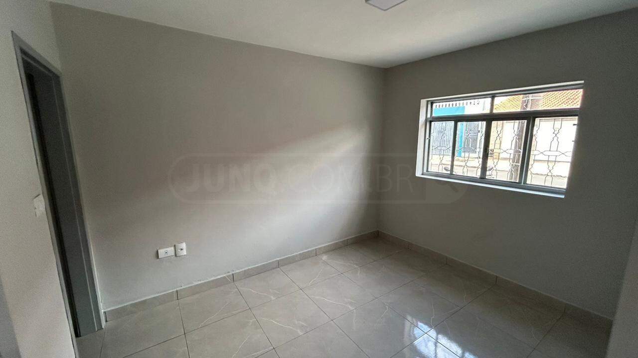 Casa para alugar, 2 quartos, 1 vaga, no bairro Santa Terezinha em Piracicaba - SP