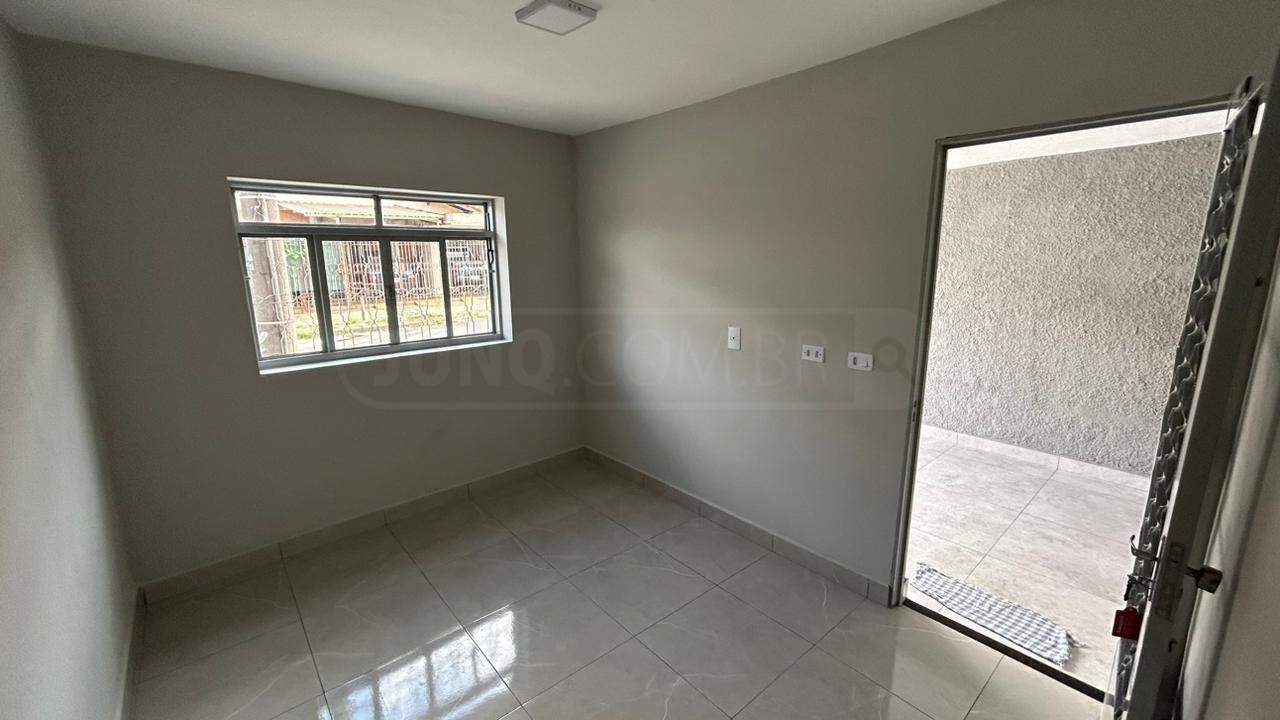 Casa para alugar, 2 quartos, 1 vaga, no bairro Santa Terezinha em Piracicaba - SP