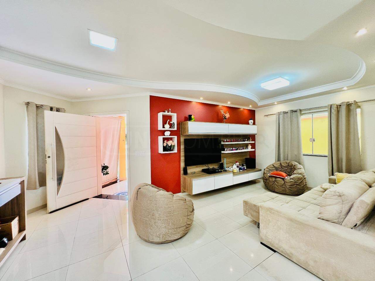 Casa em Condomínio à venda no Residencial Leão, 4 quartos, sendo 2 suítes, 2 vagas, no bairro Nova Pompéia em Piracicaba - SP