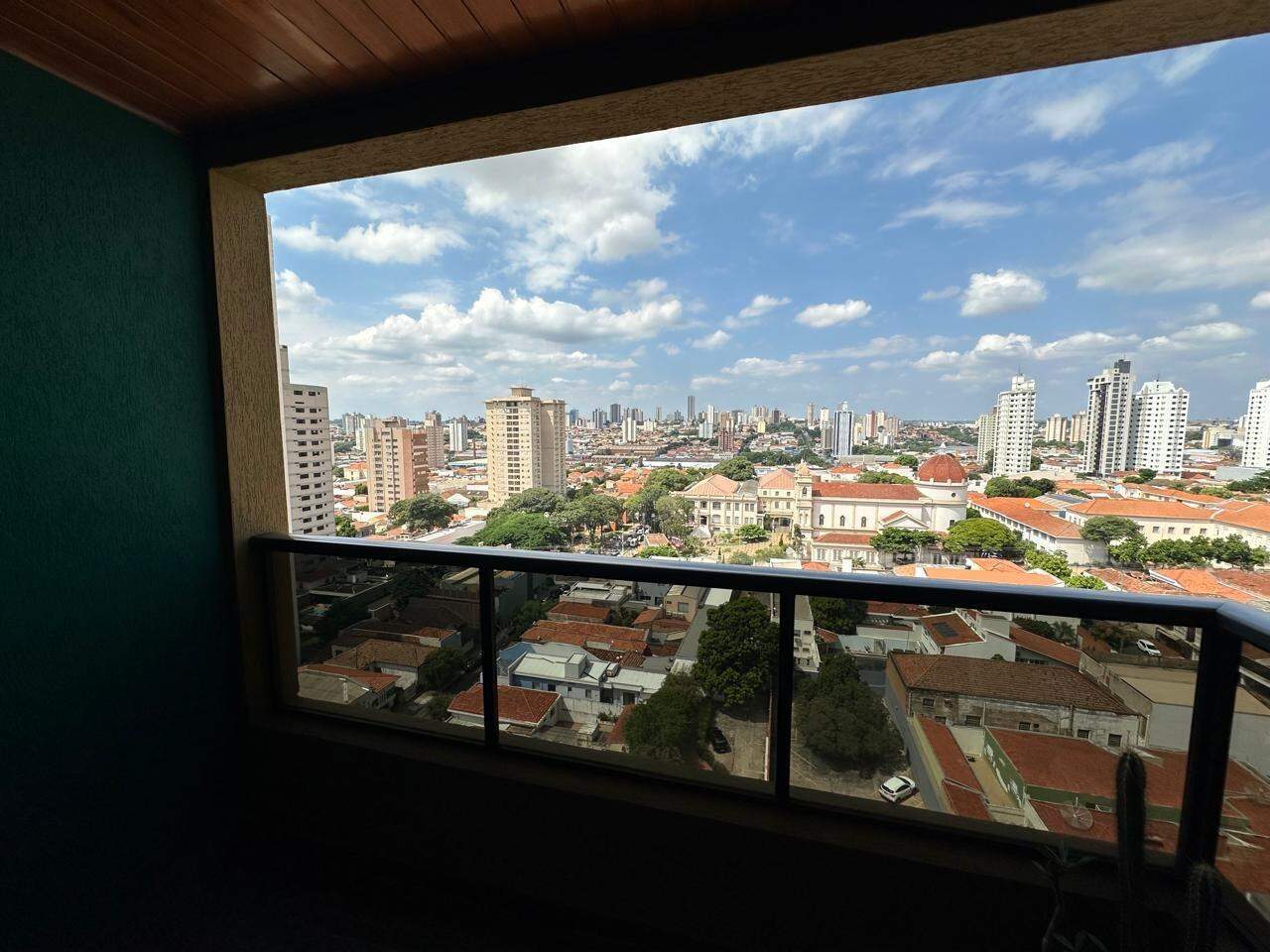 Apartamento à venda no Saint German, 2 quartos, sendo 1 suíte, 2 vagas, no bairro Centro em Piracicaba - SP