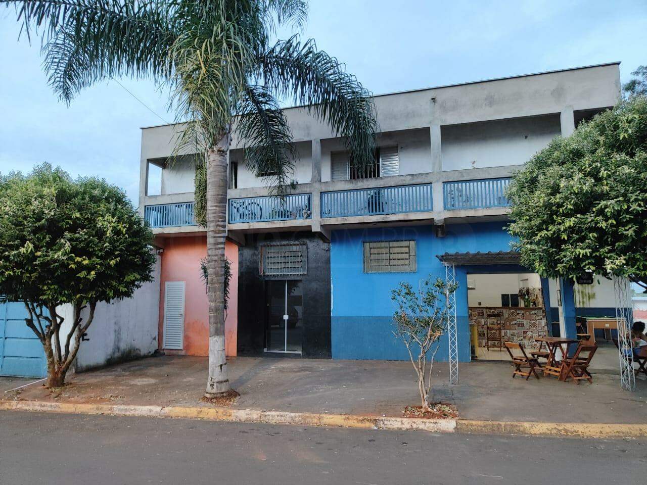 Casa à venda, 4 quartos, sendo 1 suíte, 2 vagas, no bairro Residencial Bom Jardim em Rio das Pedras - SP