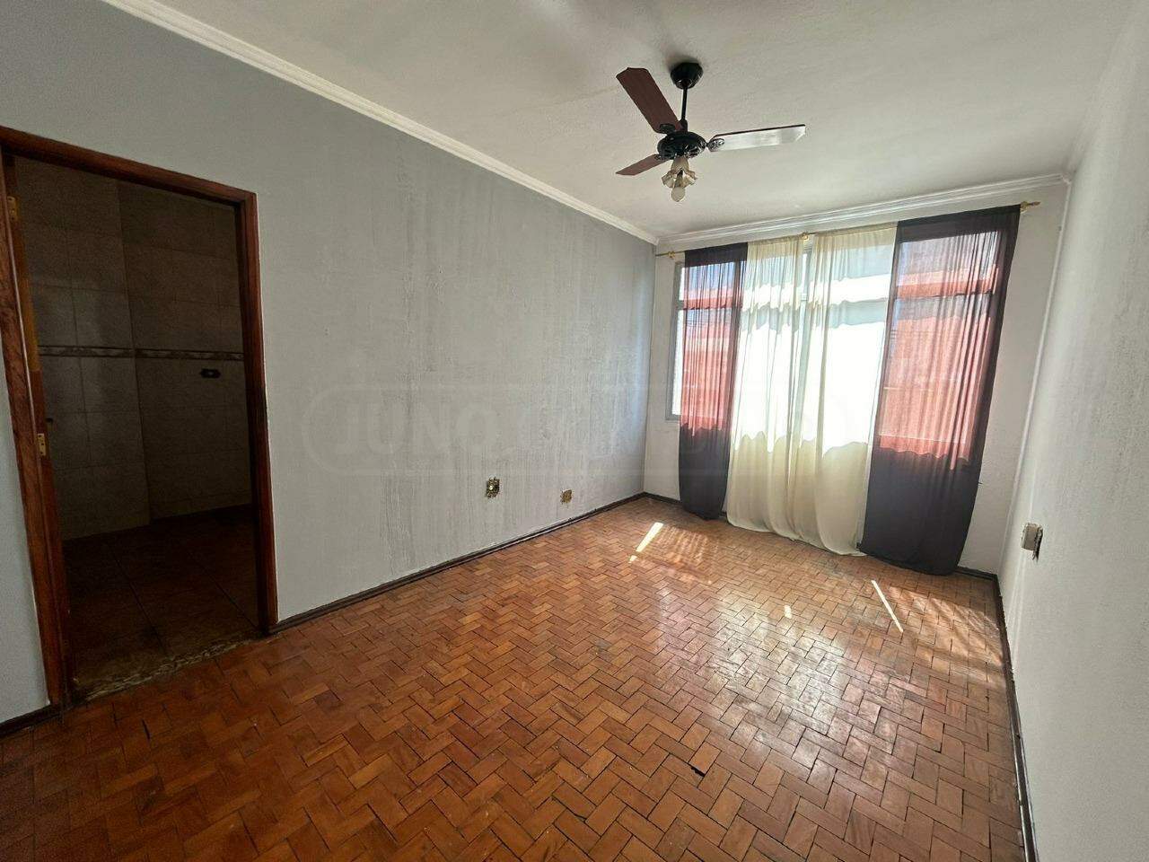 Apartamento à venda no Rita Holland, 2 quartos, no bairro Centro em Piracicaba - SP