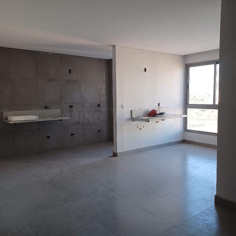 Apartamento à venda no Vista Queiroz, 2 quartos, sendo 2 suítes, 2 vagas, no bairro São Judas em Piracicaba - SP