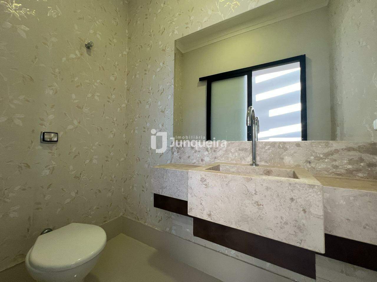 Casa em Condomínio para alugar no Morada do Engenho, 3 quartos, sendo 3 suítes, 3 vagas, no bairro Morato em Piracicaba - SP