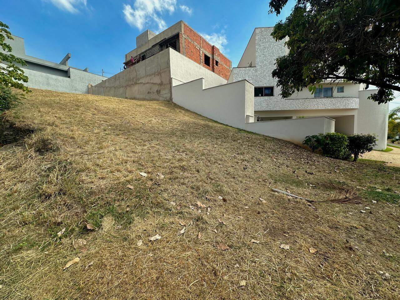 Terreno em Condomínio à venda no Reserva do Engenho , no bairro Loteamento Residencial Reserva do Engenho em Piracicaba - SP