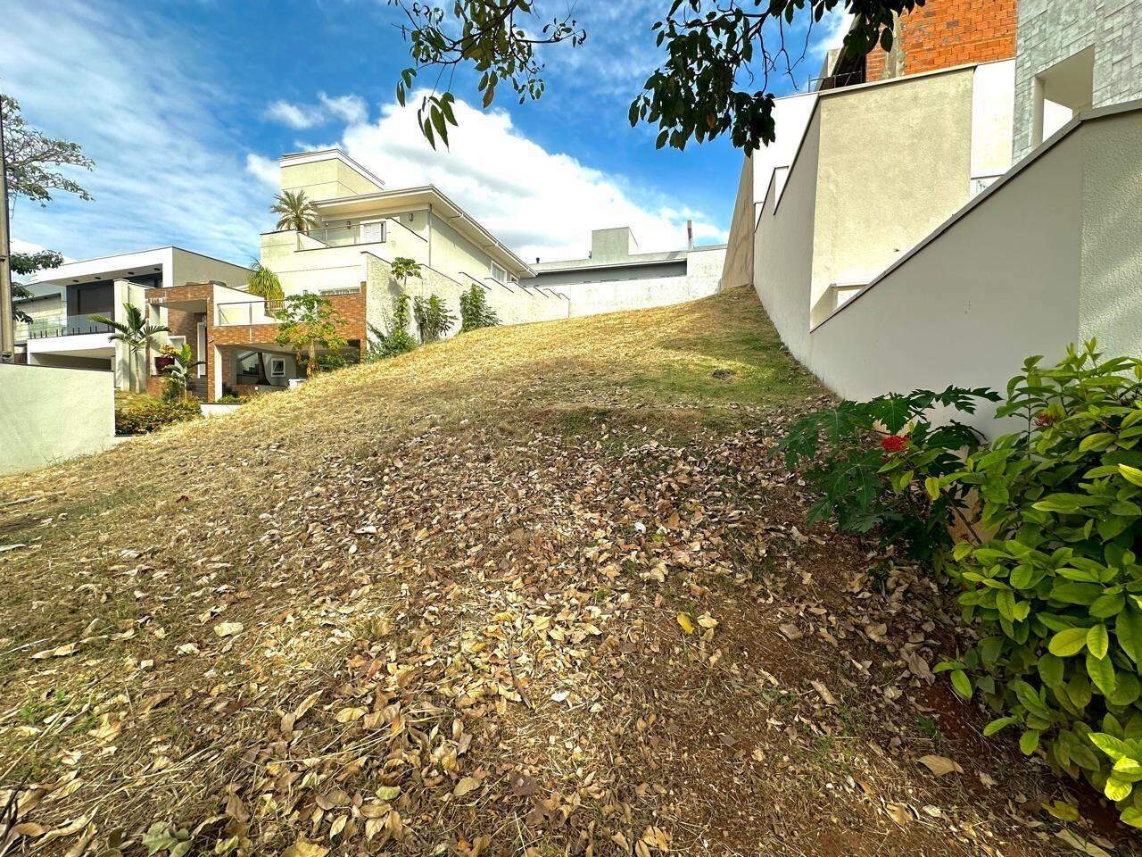 Terreno em Condomínio à venda no Reserva do Engenho , no bairro Loteamento Residencial Reserva do Engenho em Piracicaba - SP