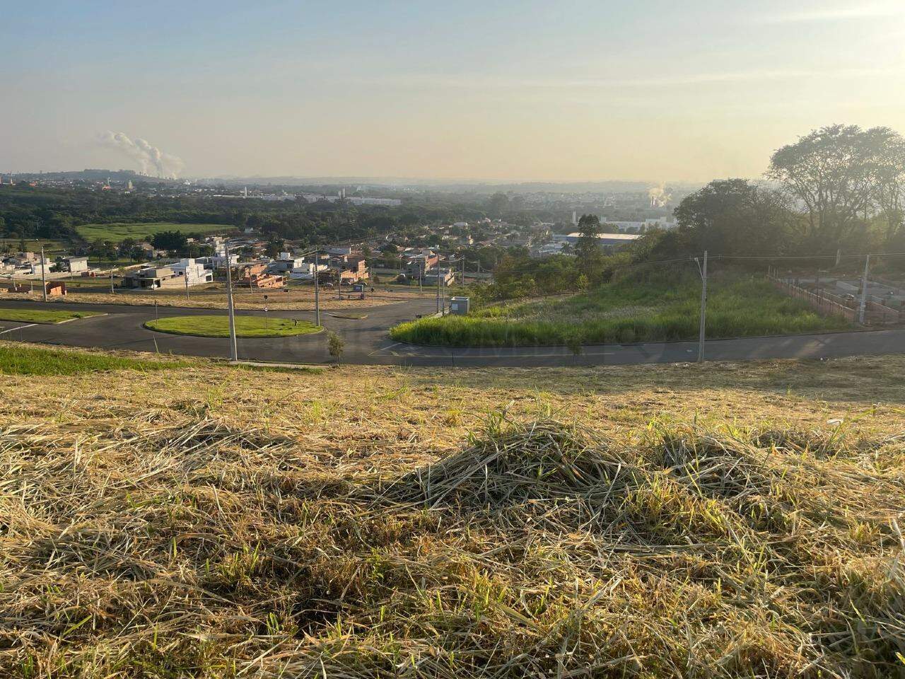 Terreno em Condomínio à venda no Canadá Residencial, no bairro Ondas em Piracicaba - SP