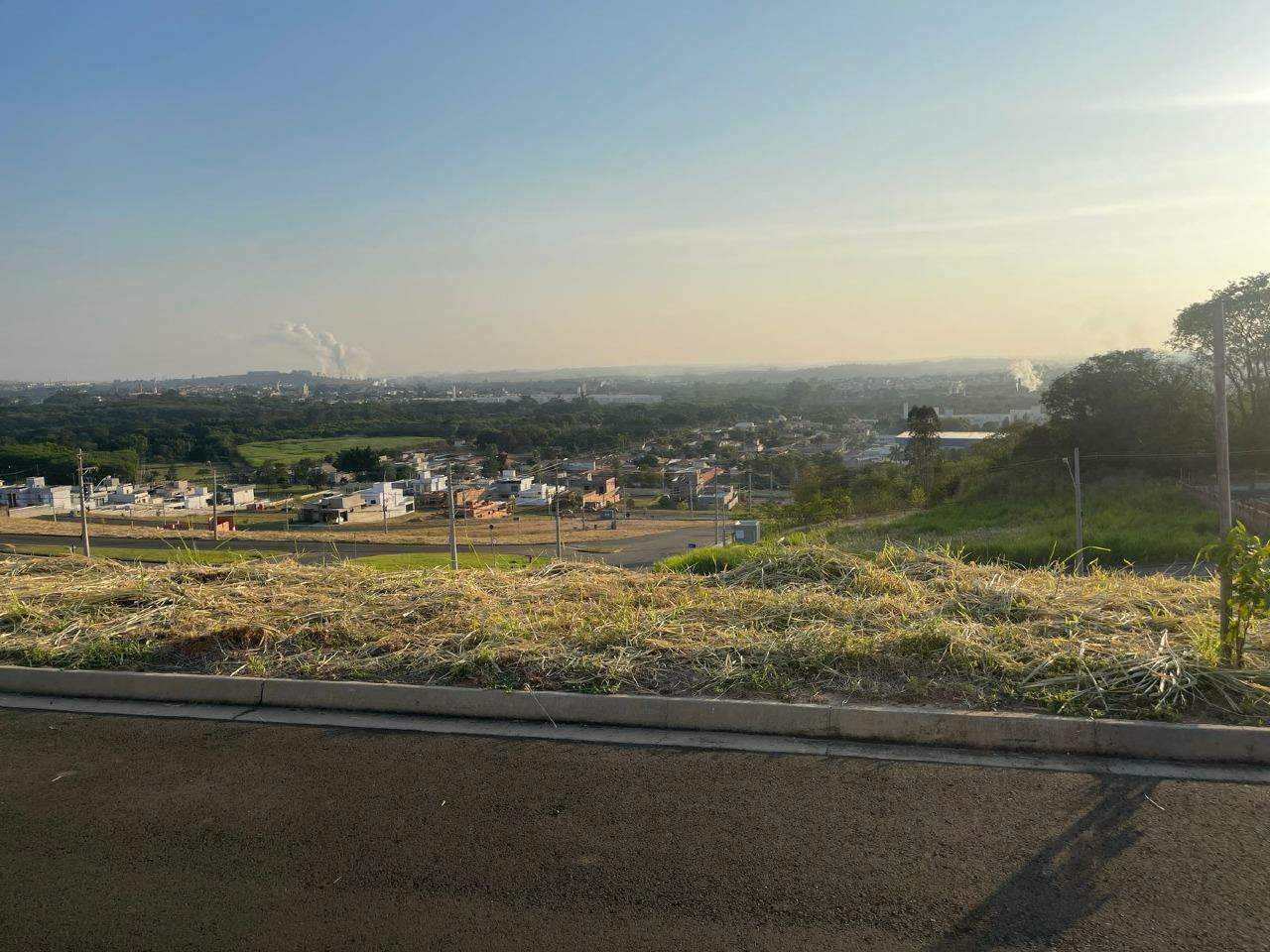 Terreno em Condomínio à venda no Canadá Residencial, no bairro Ondas em Piracicaba - SP