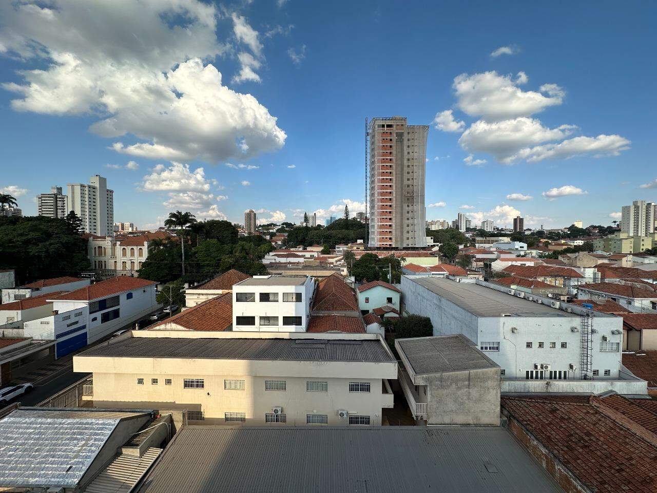 Apartamento à venda no Miami, 3 quartos, sendo 1 suíte, 1 vaga, no bairro Cidade Alta em Piracicaba - SP