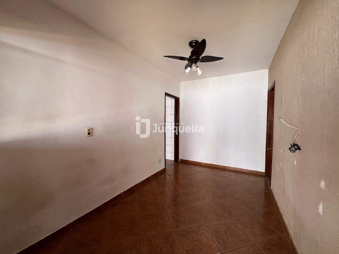 Casa para alugar, 2 quartos, 2 vagas, no bairro Jardim São Cristóvão I em Rio das Pedras - SP