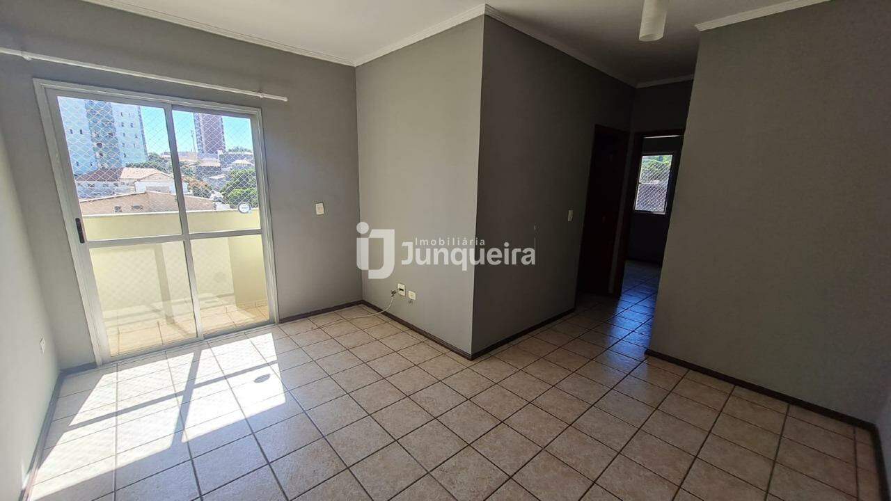 Apartamento para alugar no Paraiso, 2 quartos, sendo 1 suíte, 1 vaga, no bairro Alto em Piracicaba - SP