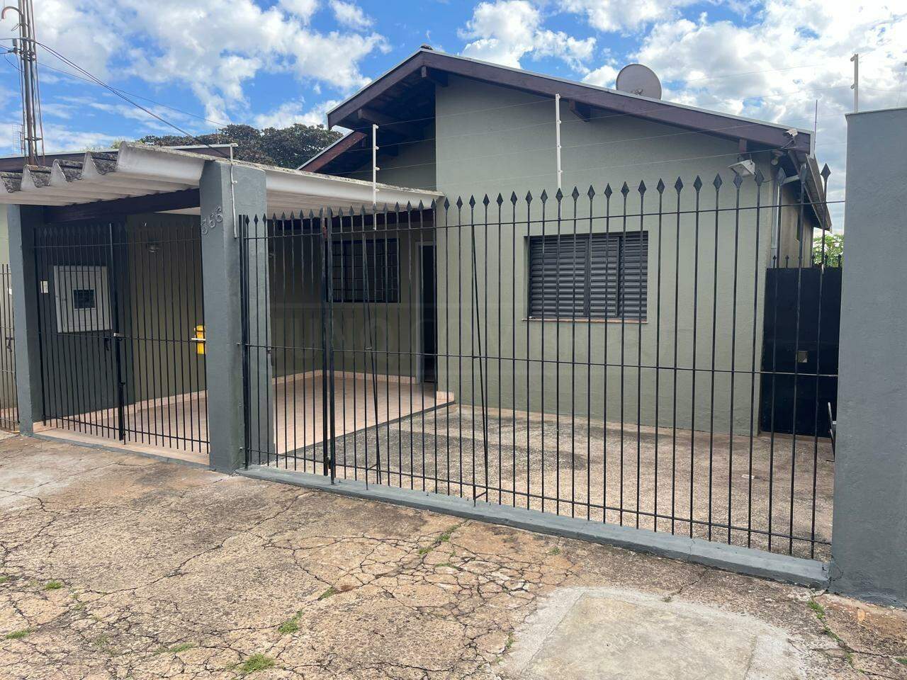 Casa para alugar, 2 quartos, 1 vaga, no bairro Nossa Senhora de Fátima em Piracicaba - SP