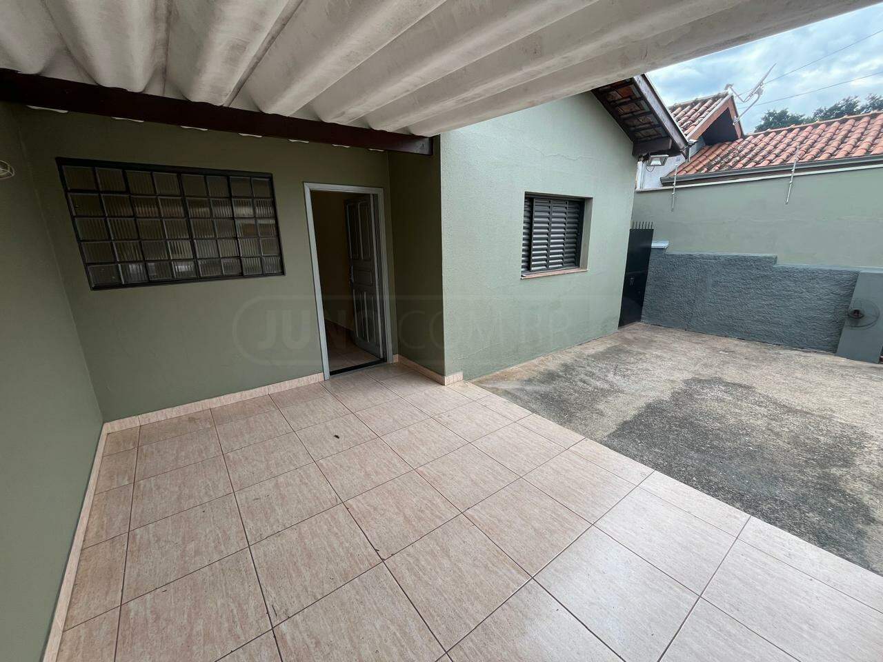 Casa para alugar, 2 quartos, 1 vaga, no bairro Nossa Senhora de Fátima em Piracicaba - SP