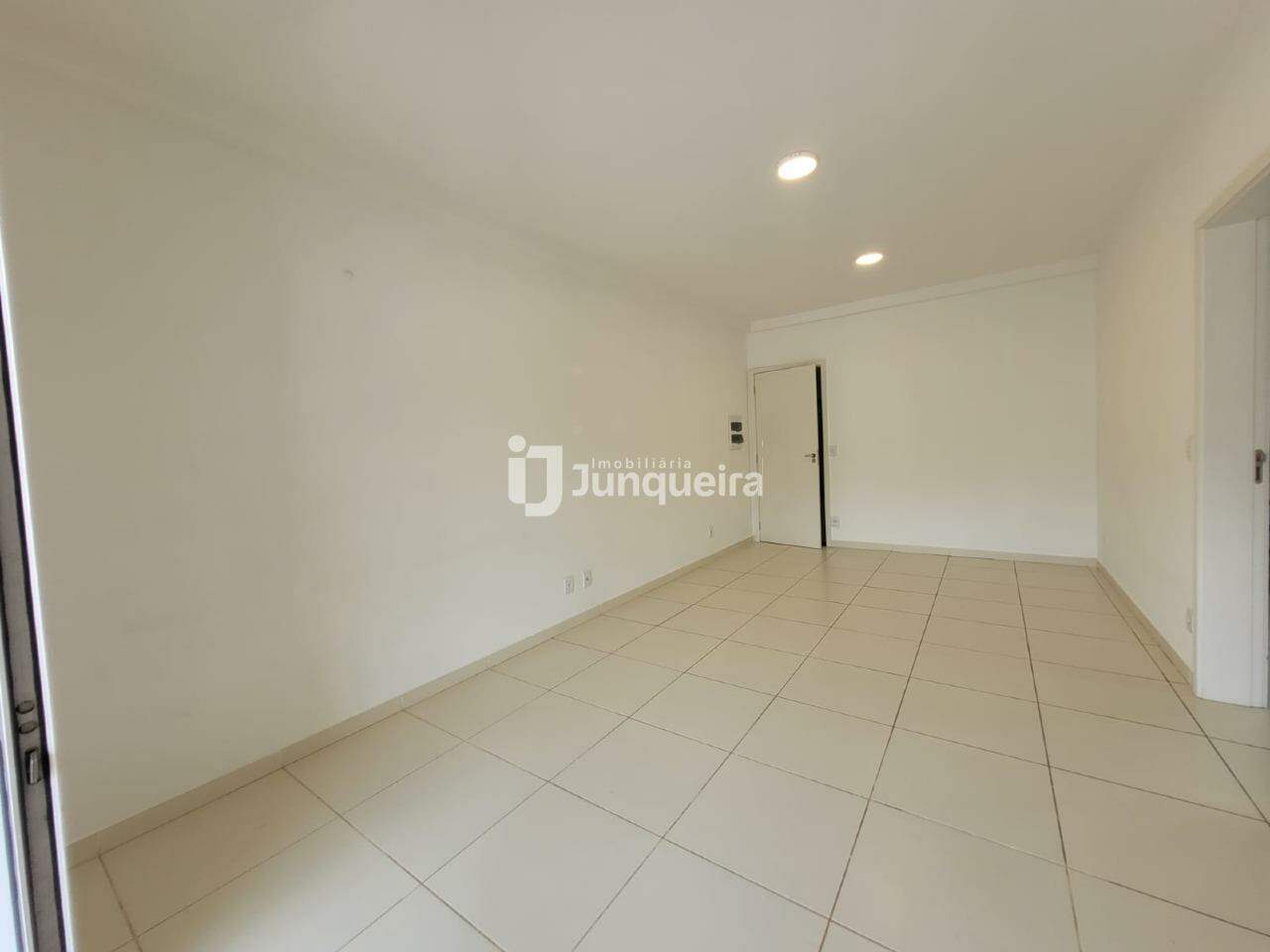 Apartamento para alugar no Higienópolis, 3 quartos, sendo 1 suíte, 2 vagas, no bairro Higienópolis em Piracicaba - SP