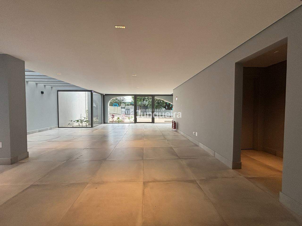 Casa Comercial para alugar, 3 vagas, no bairro São Dimas em Piracicaba - SP